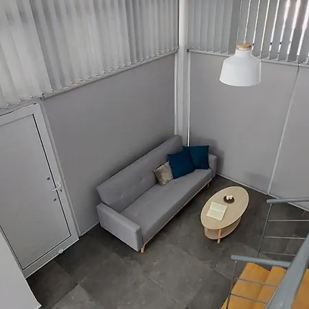 Eleantre Apartment
